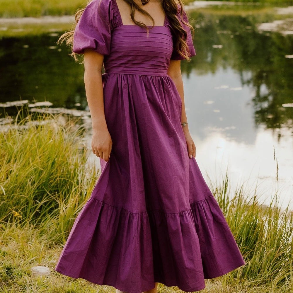 Midi Puff-Sleeve Dress in Magenta